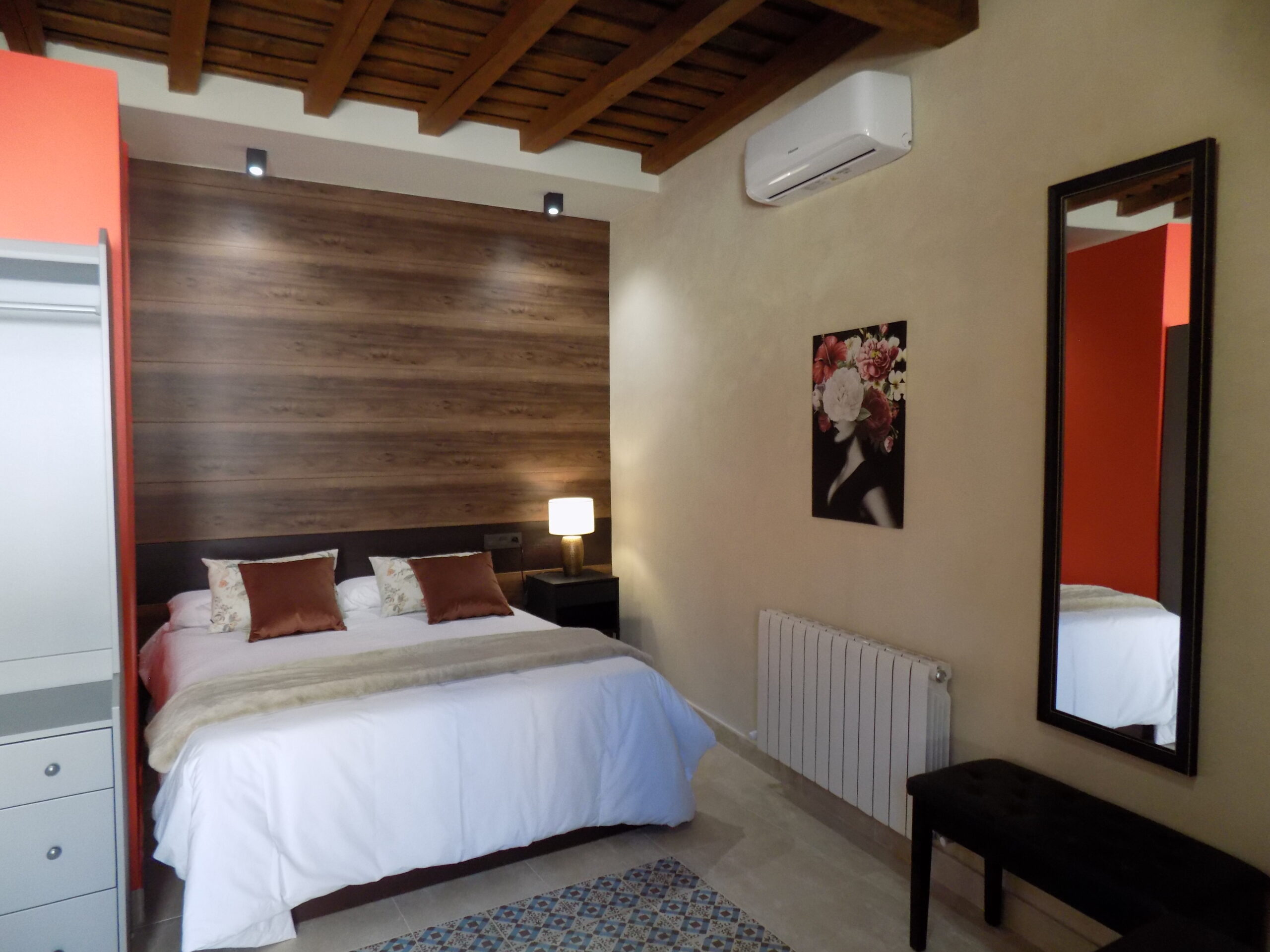 apartamentospuertadeljerte 25 AT SUITE PUERTA DE JERTE